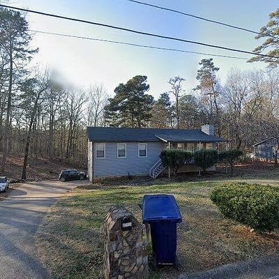 2995 Clearwater Dr, Douglasville, GA 30135