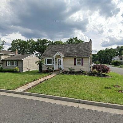 30 Morse St, Cranford, NJ 07016