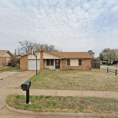 246 Dirks Dr, Wichita Falls, TX 76302