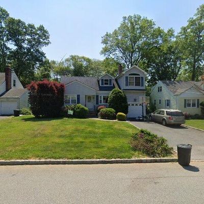 25 Montgomery Rd, Livingston, NJ 07039