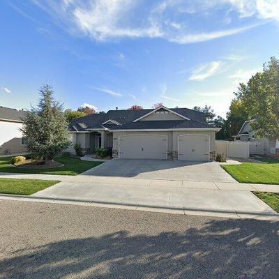 2627 E Wainwright Dr, Meridian, ID 83646