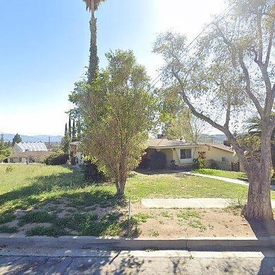 263 E Hill Dr, San Bernardino, CA 92404