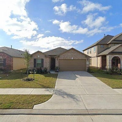 2635 Hawthorn Mill Ln, Houston, TX 77038