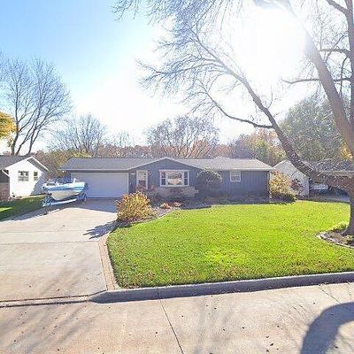 2637 Hazelwood Ln, Green Bay, WI 54304