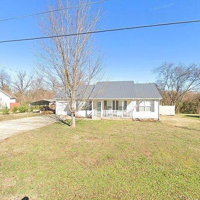 317 Strawberry Dr, Winchester, TN 37398