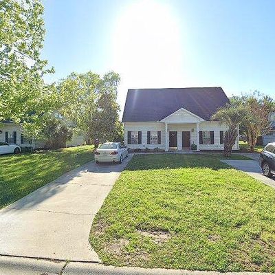 3221 Queensgate Way, Mount Pleasant, SC 29466