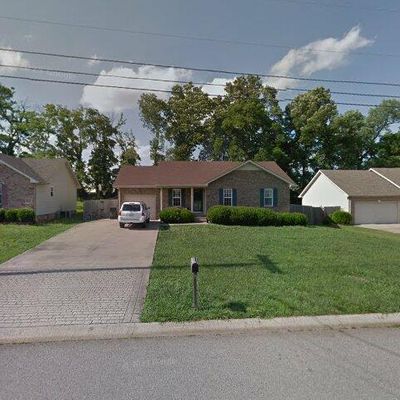 3269 N Senseney Cir, Clarksville, TN 37042