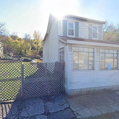 3326 Ruthven St, Pittsburgh, PA 15219