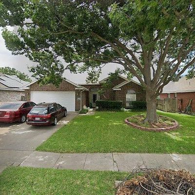 3450 Galaway Bay Dr, Grand Prairie, TX 75052