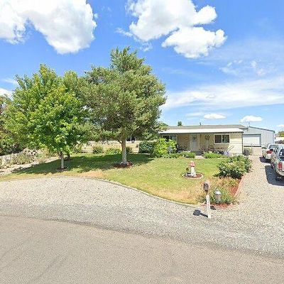 34803 N Sage Dr, Benton City, WA 99320