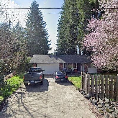 35 Strawberry Hill Rd, Elma, WA 98541