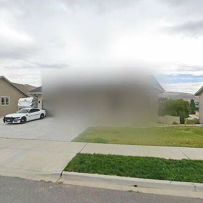 3525 Dianna Way, Wenatchee, WA 98801