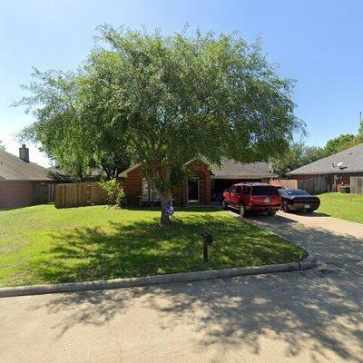 301 Hickory Rd, Bullard, TX 75757