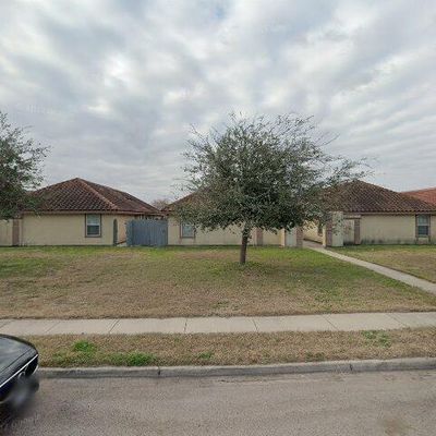 301 S Ridge Ln, San Juan, TX 78589