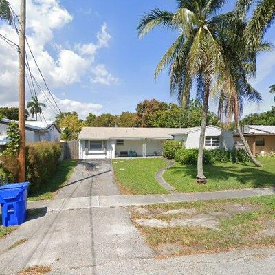 3043 Hayes St, Hollywood, FL 33021