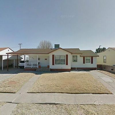 309 Oaklawn St, Kermit, TX 79745