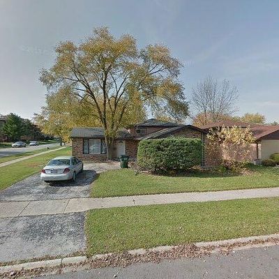 312 S Hickory St, Glenwood, IL 60425