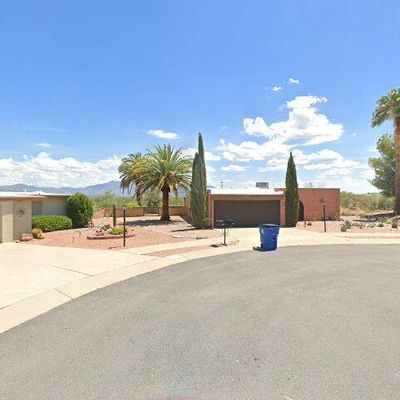 313 W Rio Santa Cruz, Green Valley, AZ 85614