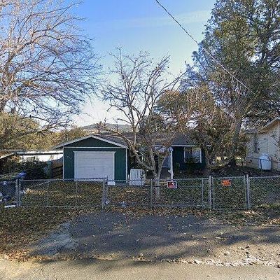 3940 Mullen Ave, Clearlake, CA 95422