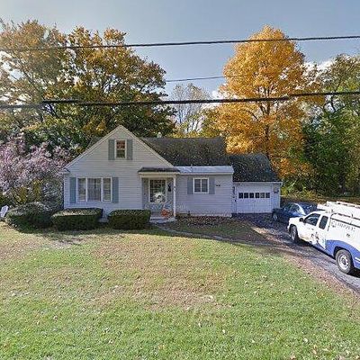 400 Forest Dr, Syracuse, NY 13212