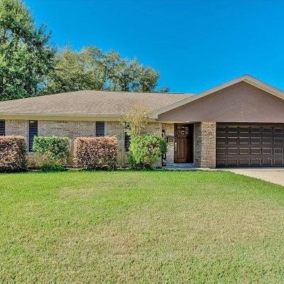 4011 Milo Ave, Groves, TX 77619