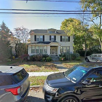 41 Lafayette Pl, Woodmere, NY 11598