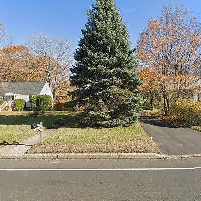 415 Coe Ave, East Haven, CT 06512