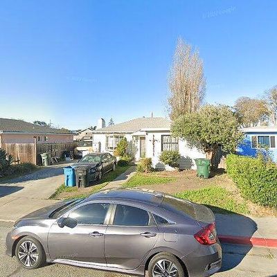 419 Daisy Ln, East Palo Alto, CA 94303