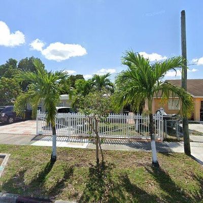 3672 W 2 Nd Ave, Hialeah, FL 33012