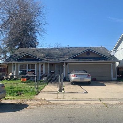 3710 44 Th St, Sacramento, CA 95820