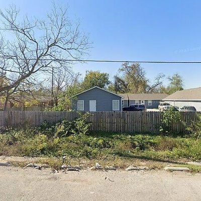 3817 Wipprecht St, Houston, TX 77026