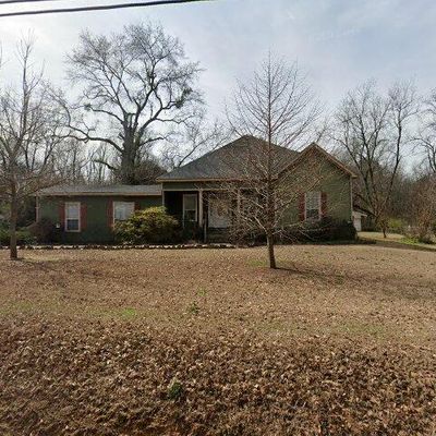 496 Main St, Caledonia, MS 39740