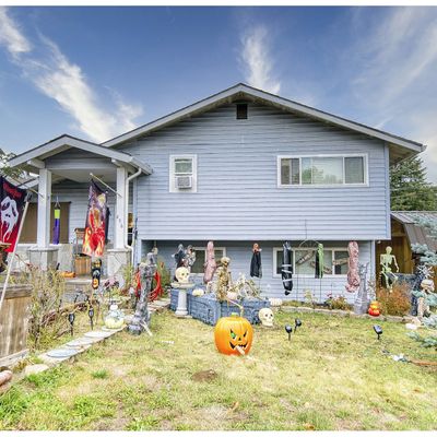 496 S 17 Th St, Saint Helens, OR 97051