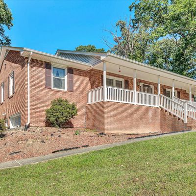 5009 Cherokee Hills Dr, Salem, VA 24153