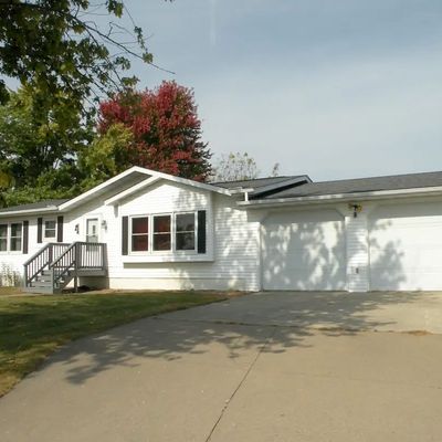 501 E Parrish St, Prairie Du Chien, WI 53821