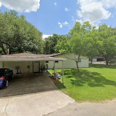 501 Riverside Dr, Alvin, TX 77511