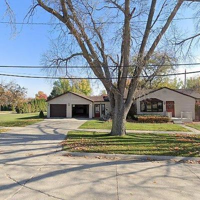 506 Washington St, Gladbrook, IA 50635