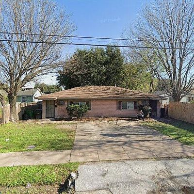 4222 Hoffman St, Houston, TX 77026