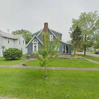 429 Adams St, Port Clinton, OH 43452