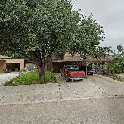 44 San Bernardo St, Rio Grande City, TX 78582