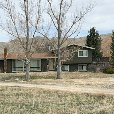 45 Nez Perce Dr, Cody, WY 82414