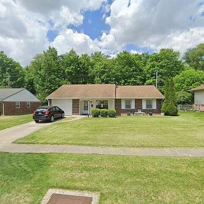 451 Halifax Dr, Vandalia, OH 45377