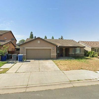 5427 W Pine Ave, Fresno, CA 93722