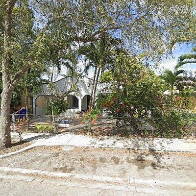 545 Nw 47 Th St, Miami, FL 33127