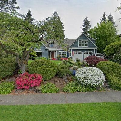 5544 Ne Penrith Rd, Seattle, WA 98105