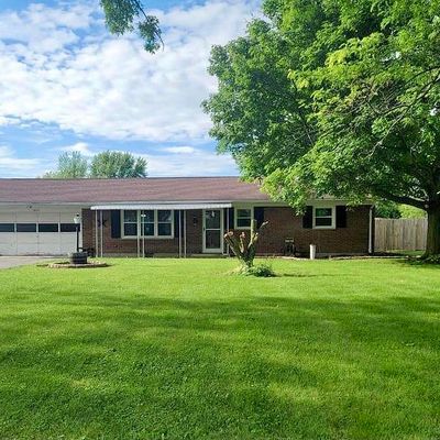 5616 Requarth Rd, Greenville, OH 45331