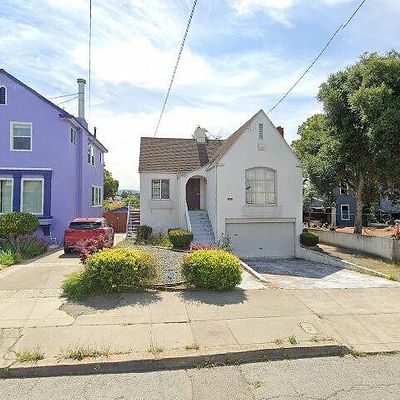 562 Montclair Ave, Oakland, CA 94606