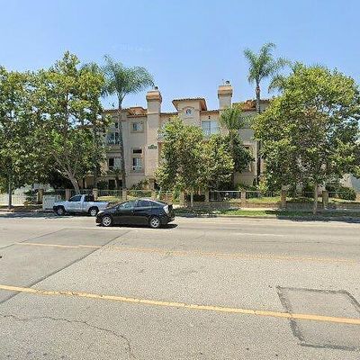 5635 Woodman Ave #F, Van Nuys, CA 91401