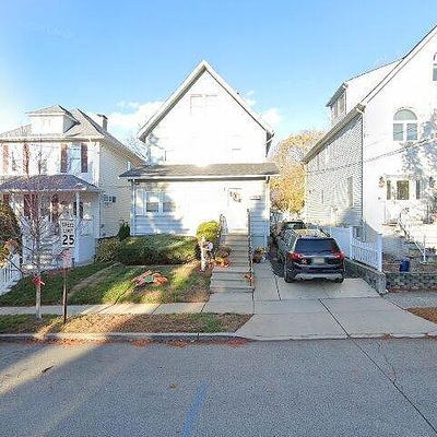 567 Fern Ave, Lyndhurst, NJ 07071