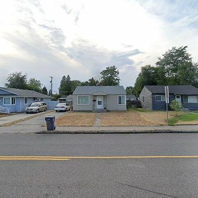 5719 N Alberta St, Spokane, WA 99205